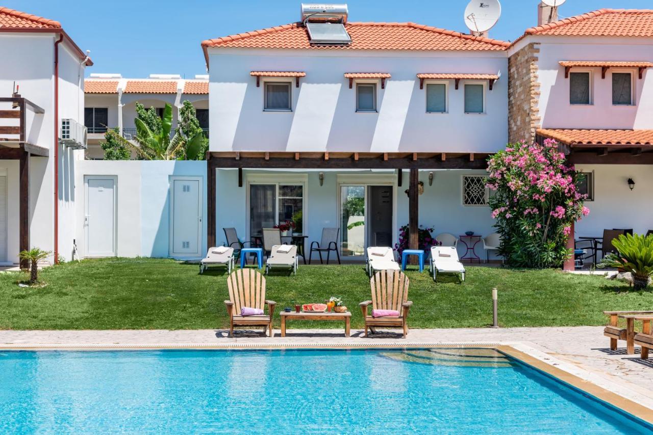 Posidonia Luxury Kolympia Villa *